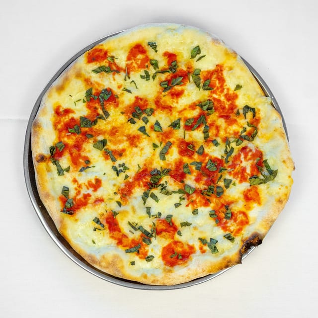 Margherita Pizza.